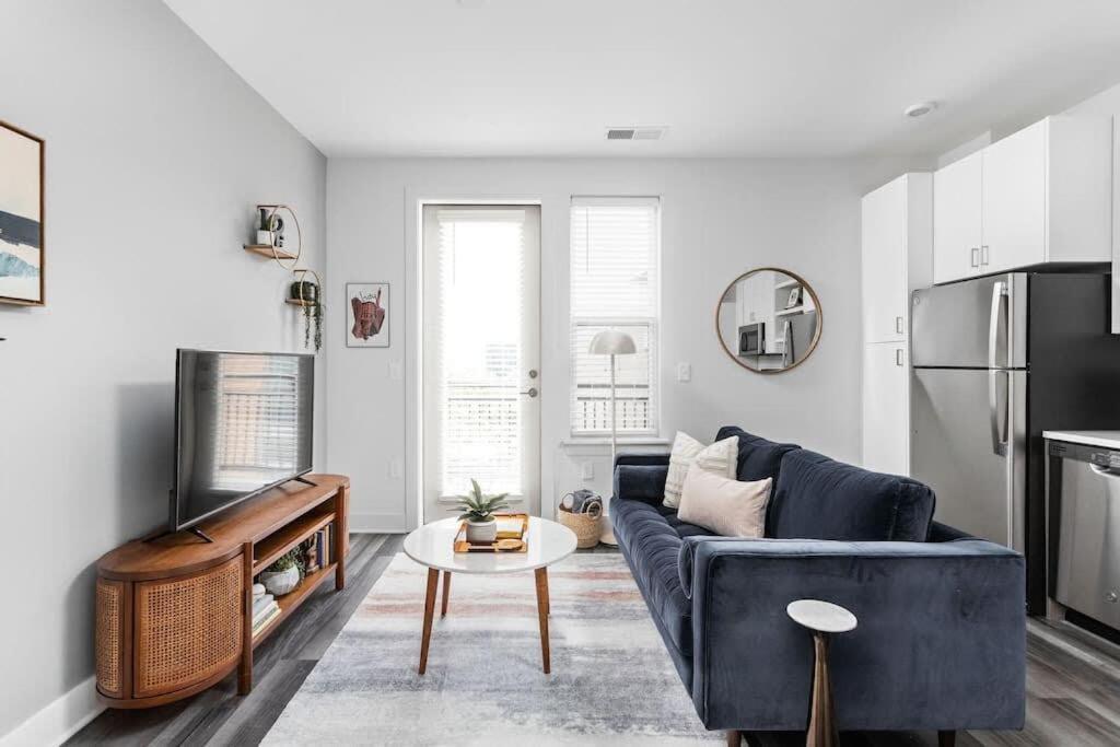 Mid-Century Modern Studio Cozysuites Downtown Indianapolis Extérieur photo